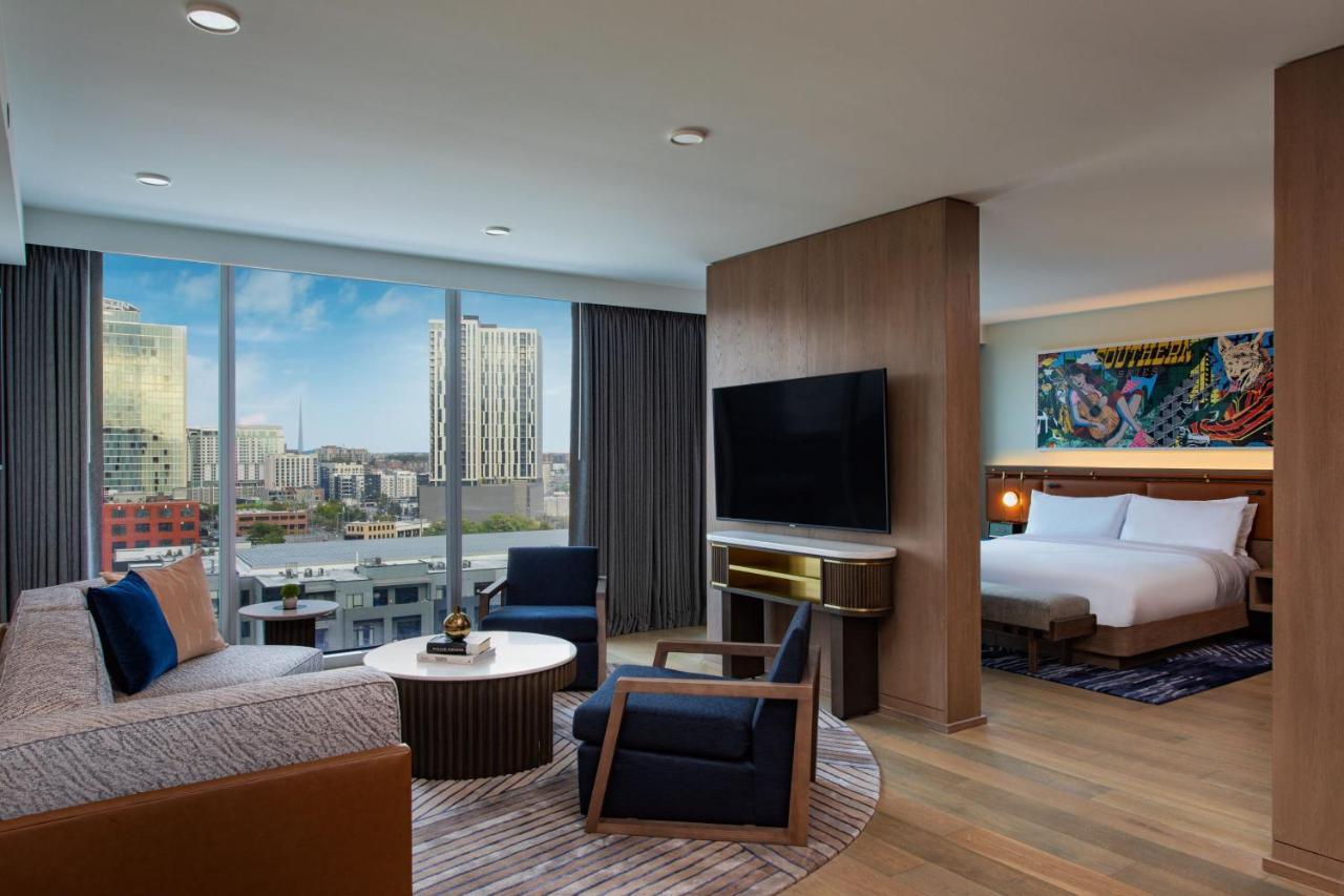 Hotel W